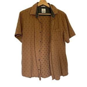 Denver Hayes modern untucked fit men's size medium cotton button down top casual